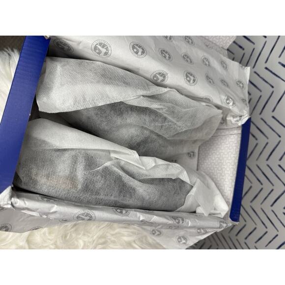 Sold out - Picture 10 of 10